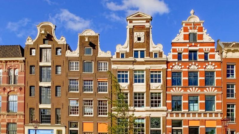 Häuserfront in Amsterdam