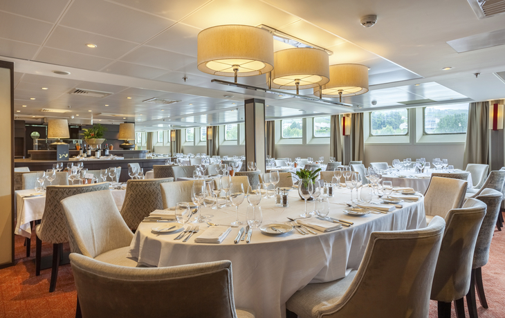 Restaurant - © 