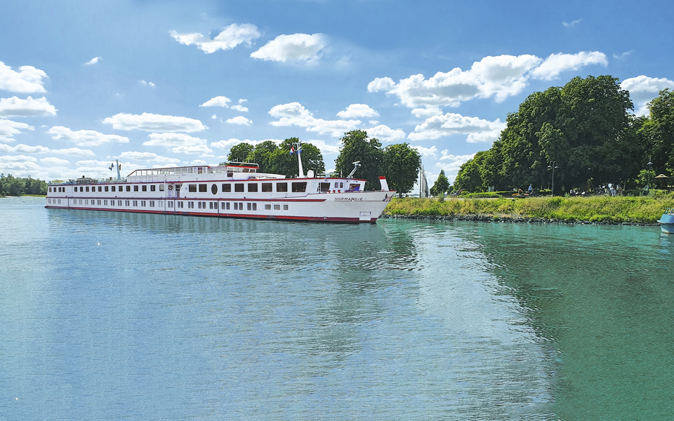 MS Normandie***