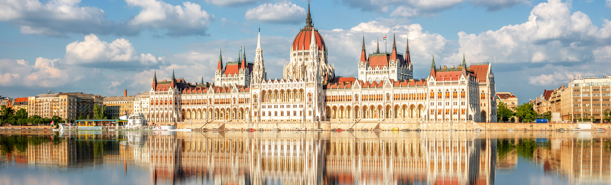 Parlament von Budapest, Ungarn - ©Sina Ettmer - stock.adobe.com