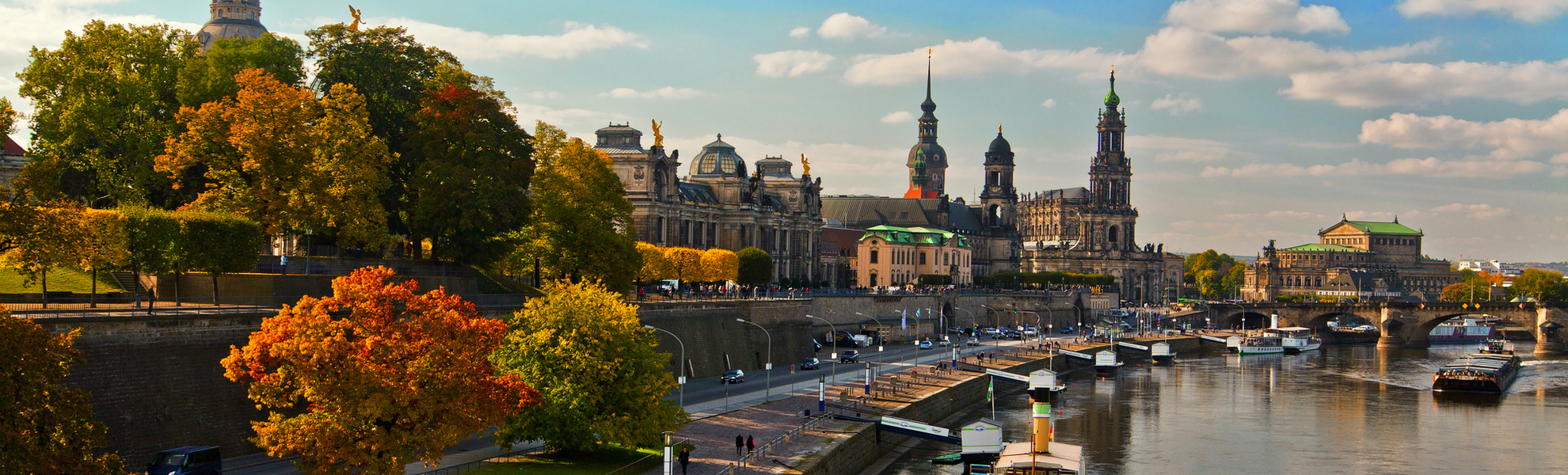 Herbst in Dresden - © santosha57 - stock.adobe.com