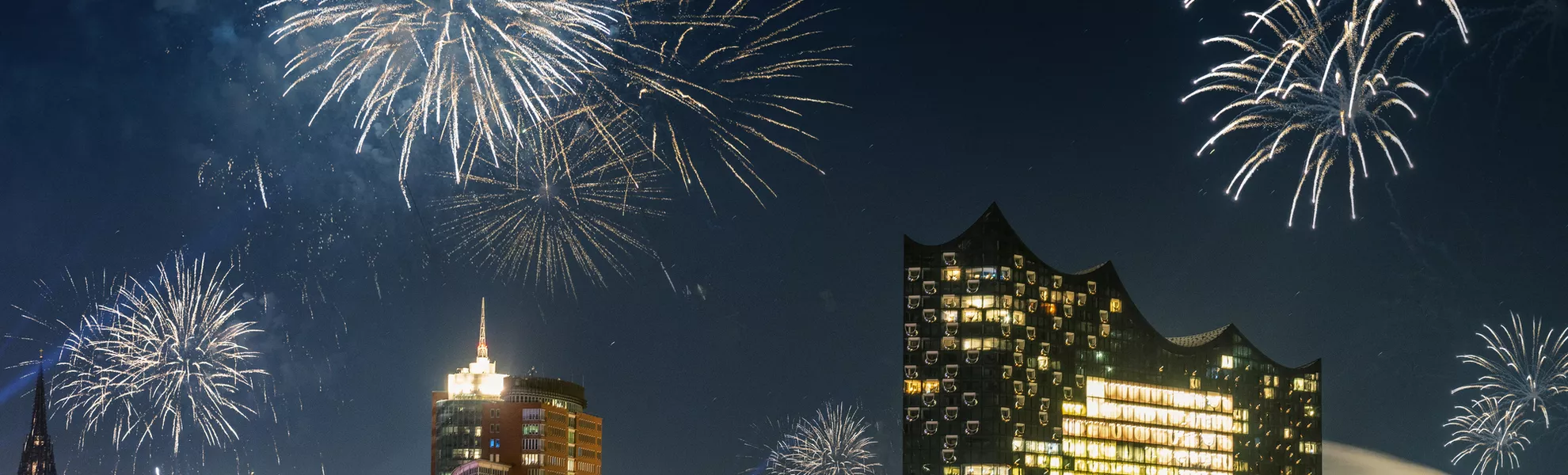 Silvester am Hamburger Hafen, Deutschland - ©m.mphoto - stock.adobe.com