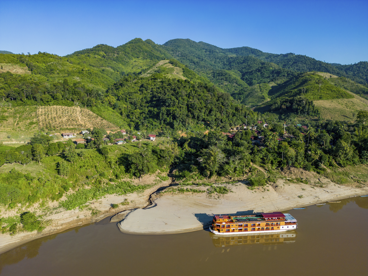 RV Mekong Star***** - © Holger Leue / www.leue-photo.com