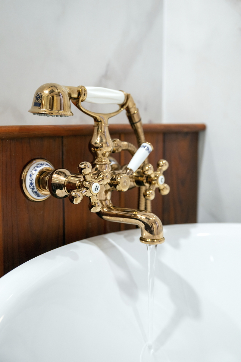 Badewanne, Signature Suite Oberdeck - © Sabine Meeßen / www.knipsbiene.de