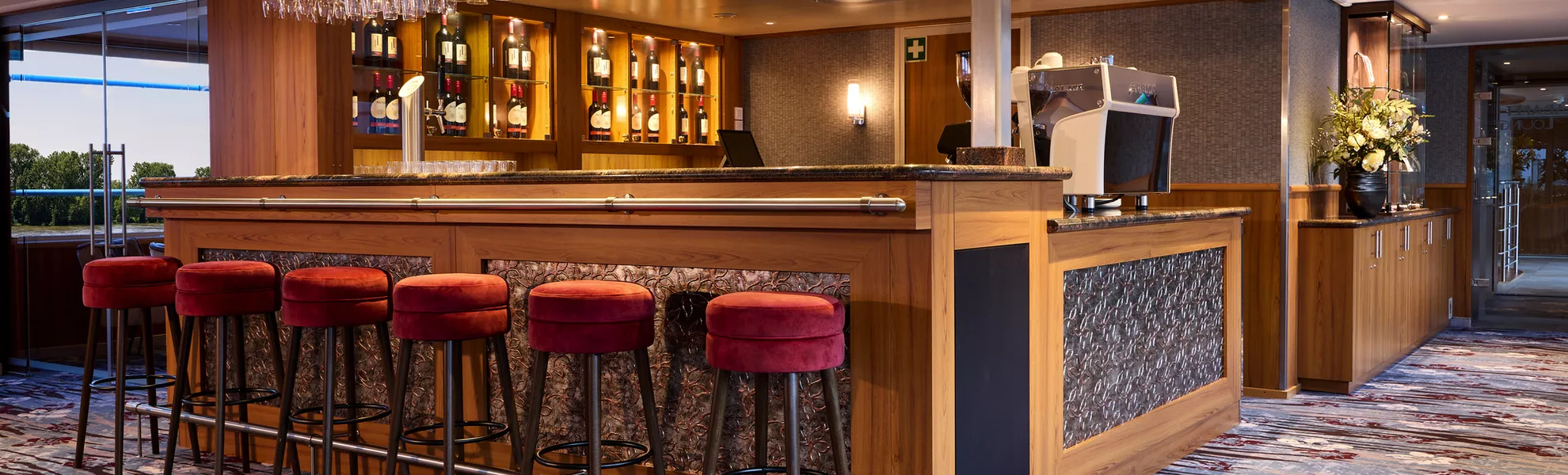 Bar - © Scylla AG