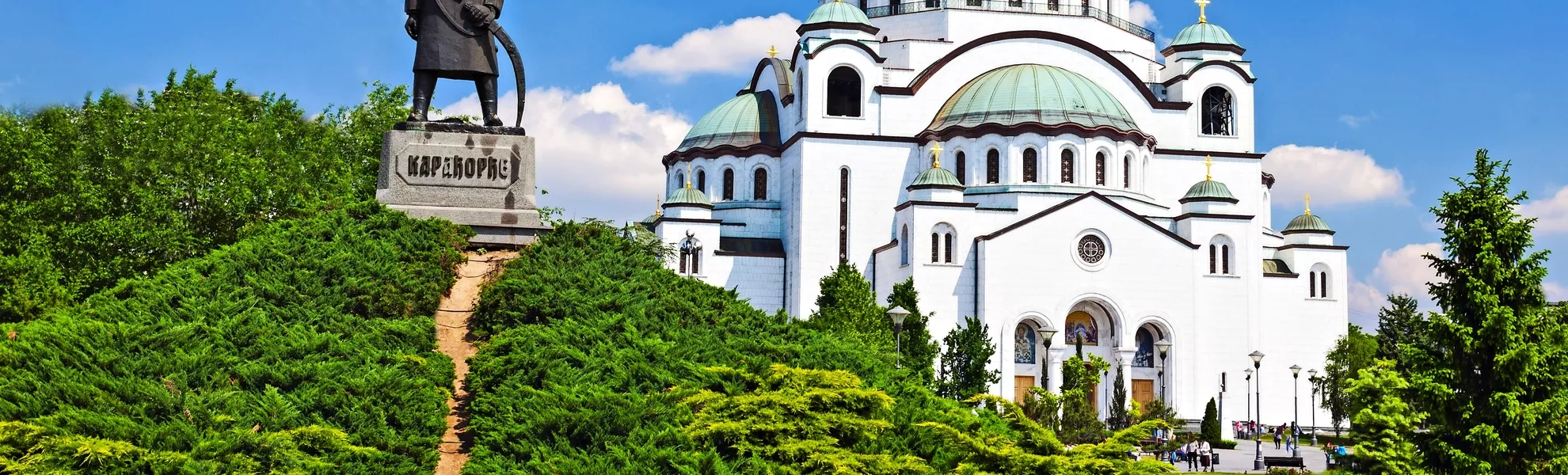 Sava-Kathedrale und Karađorđe Statue - © saiko3p - Fotolia