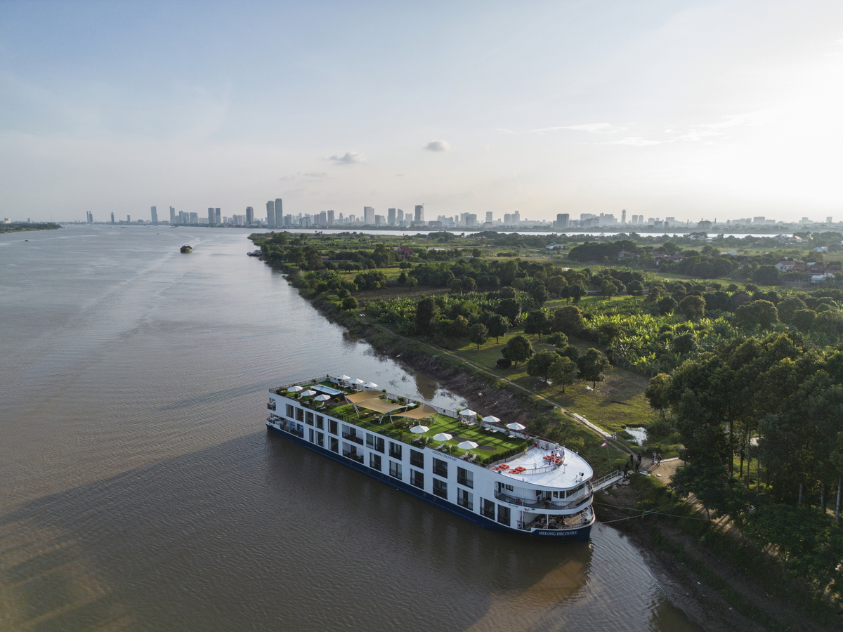 RV Mekong Discovery*****