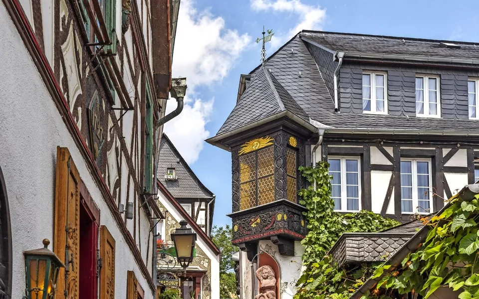 Drosselgasse in Rüdesheim am Rhein - © helmutvogler - stock.adobe.com