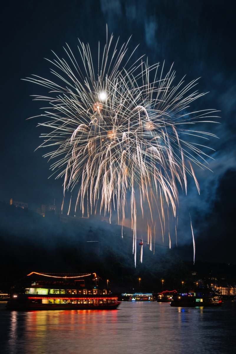 Rhein in Flammen bei Koblenz - © mrxthelast - Fotolia
