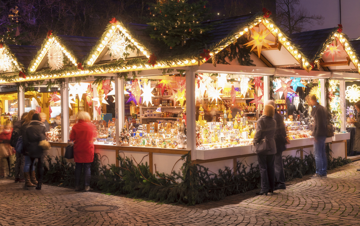 Weihnachtsmarkt in Deutschland - © Â©eyetronic - stock.adobe.com