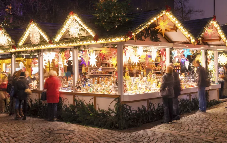 Weihnachtsmarkt in Deutschland - © Â©eyetronic - stock.adobe.com