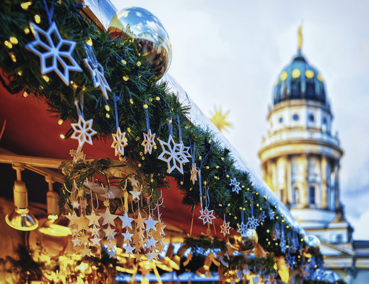 Weihnachtsmarkt Berlin - © Roman Babakin - stock.adobe.com