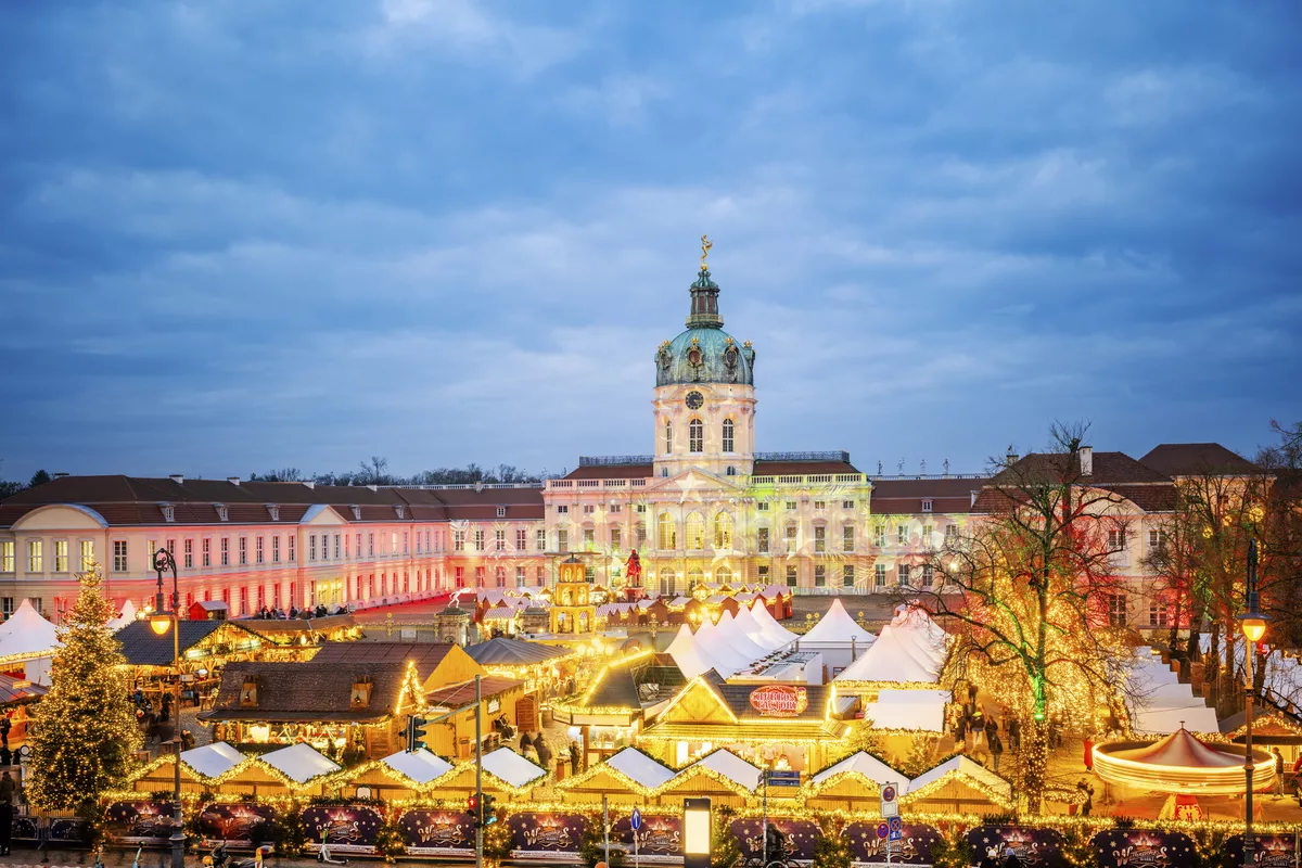 Weihnachtsmarkt am Schloss Charlottenburg, Berlin - © Dagmar Schwelle