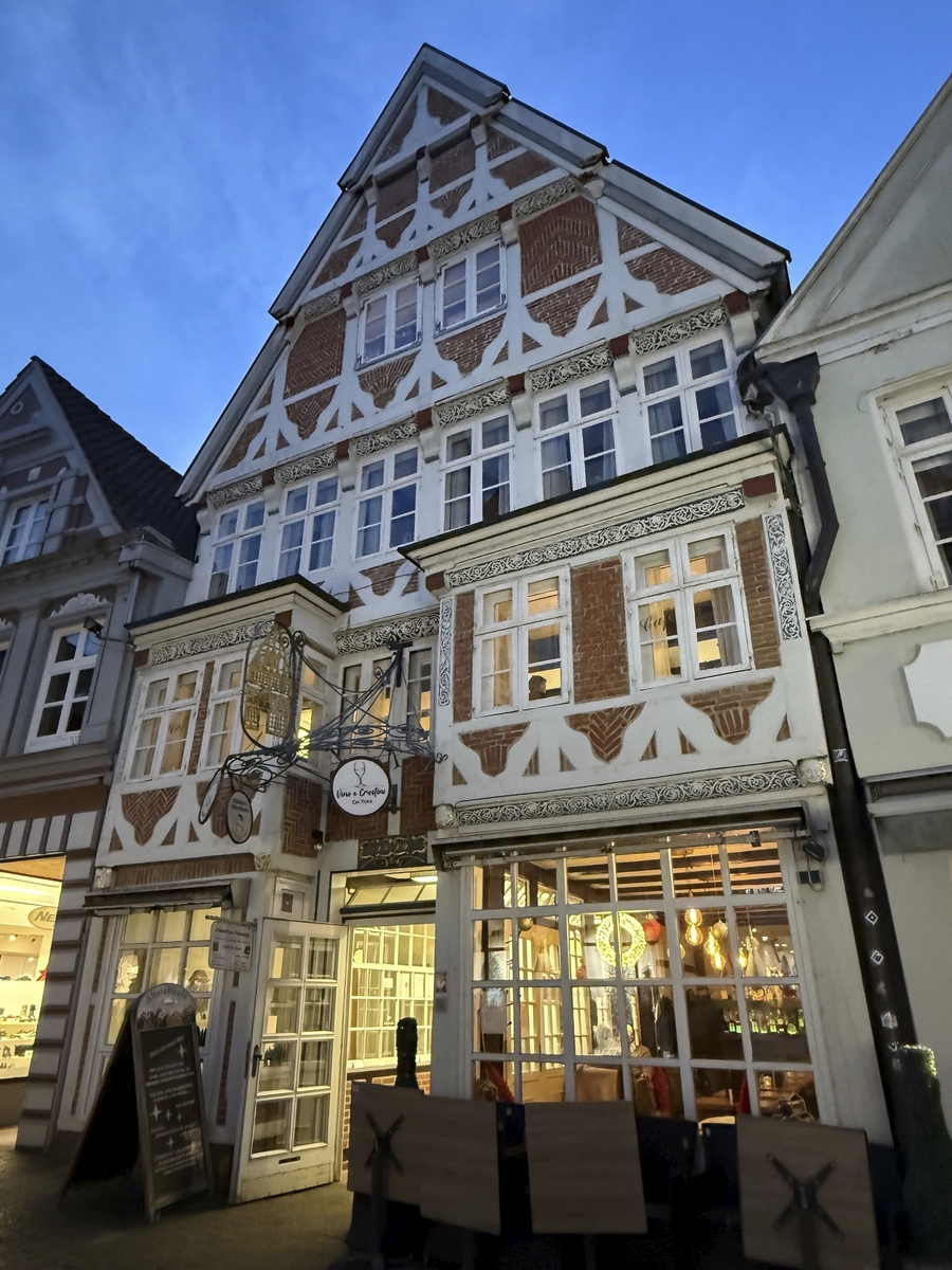 Stade - Monika Theiler