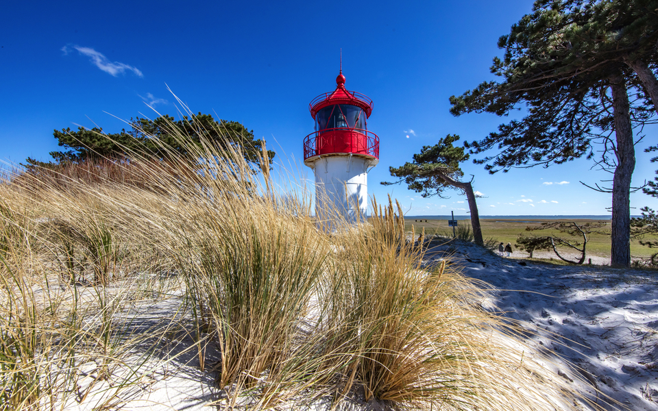 Leuchtfeuer Gellen auf der Insel Hiddensee - © Klaus Haase  - stock.adobe.com