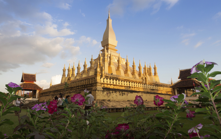 © Â©teerapon1979 - stock.adobe.com - Wat Pha That Luang, Vientiane