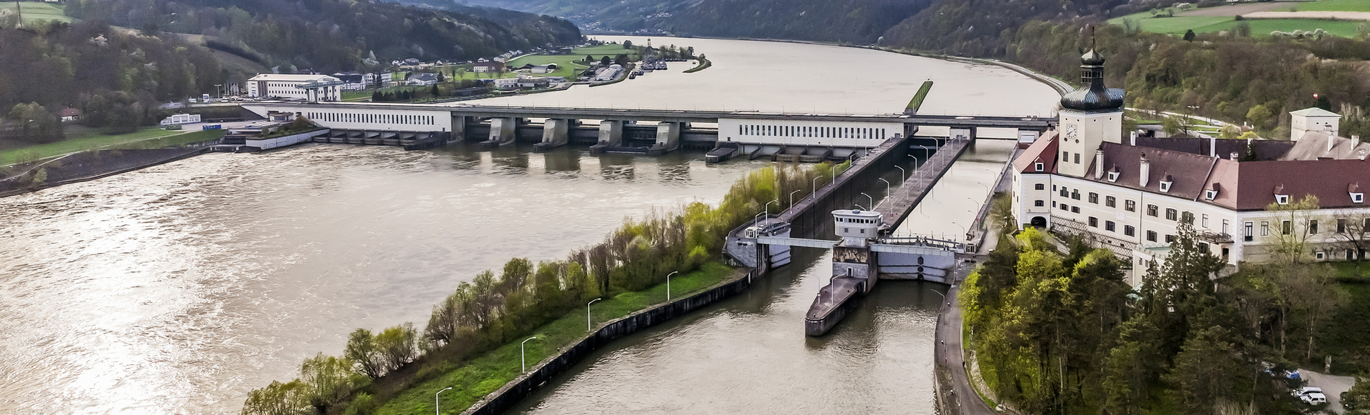 Donaukraftwerk Ybbs-Persenbeug - © Nibelungengau, Robert Herbst