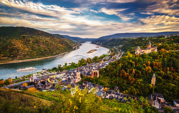 Bacharach am Mittelrhein - © katjaverhoeven - stock.adobe.com