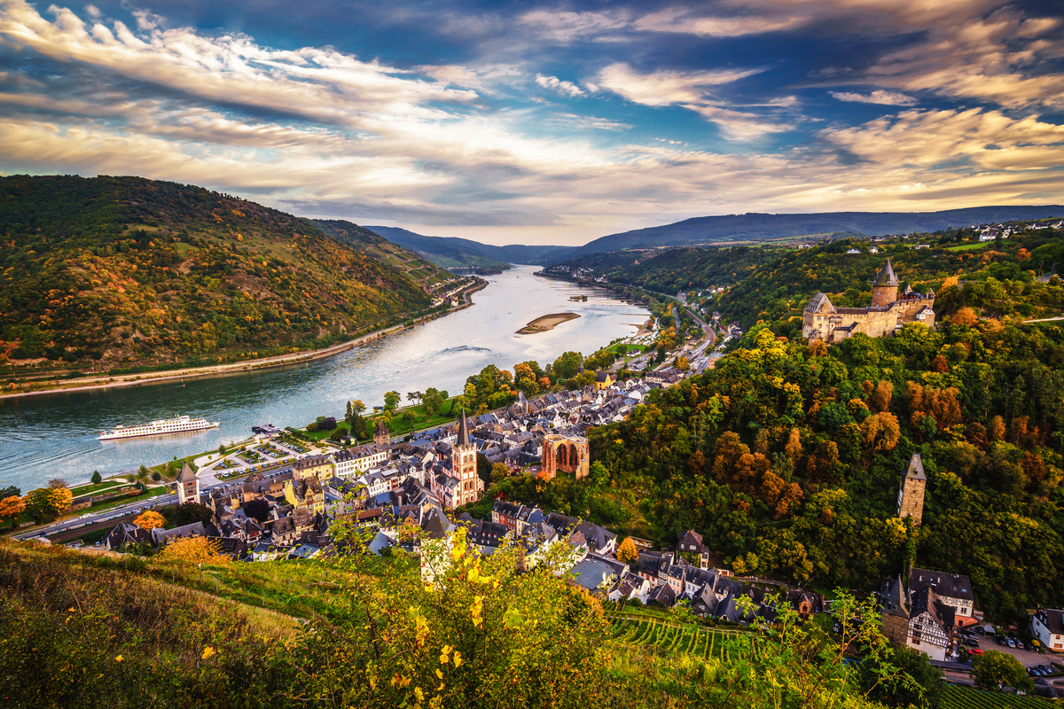 Bacharach am Mittelrhein - © katjaverhoeven - stock.adobe.com