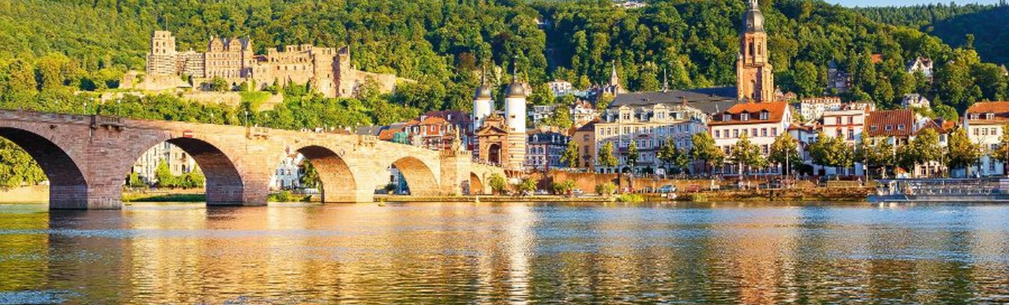 Karl-Theodor-Brücke in Heidelberg - © sborisov - Fotolia
