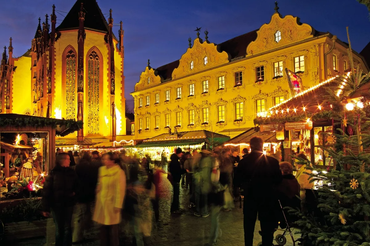 Weihnachtsmarkt in Würzburg - © Congress-Tourismus-Würzburg, Andreas Bestle