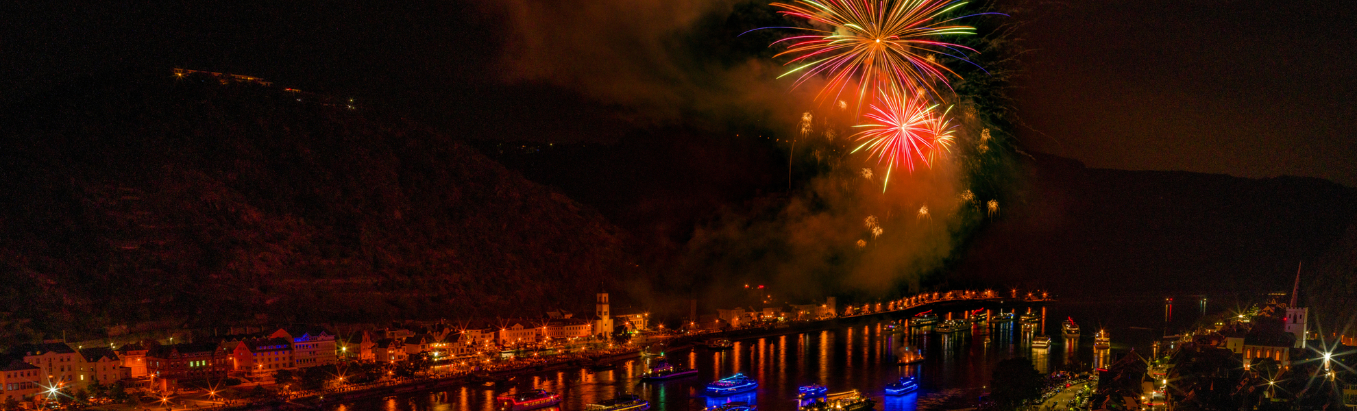 Rhein in Flammen St. Goar, St. Goarshausen - © Harald Tedesco - stock.adobe.com
