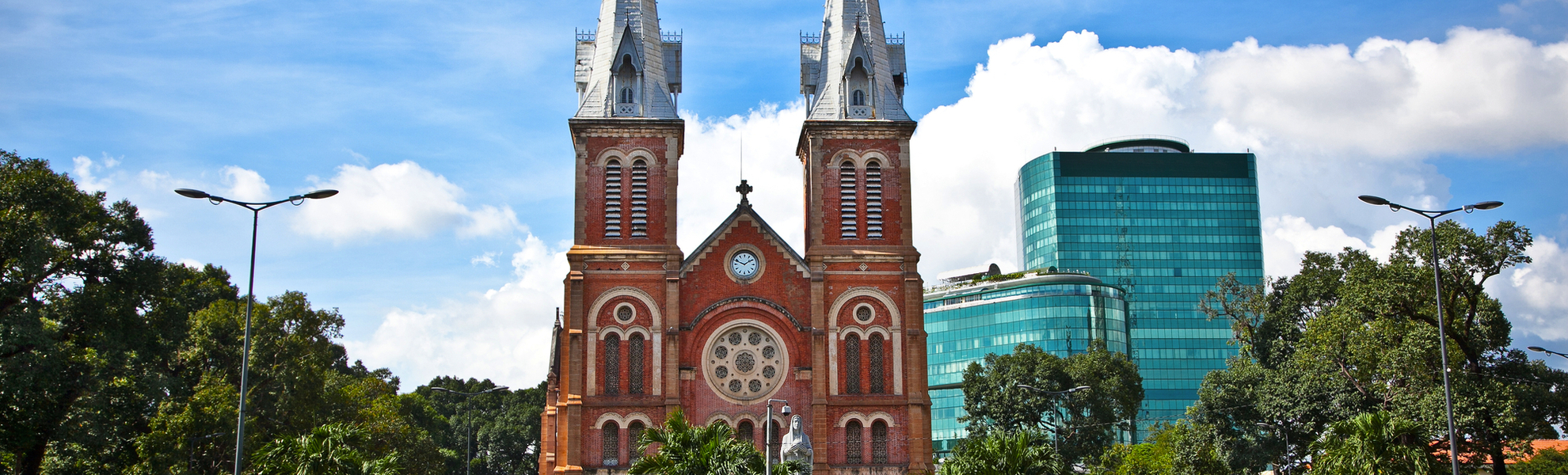 Kathedrale Notre-Dame, Saigon - © Aleksandar Todorovic - stock.adobe.com