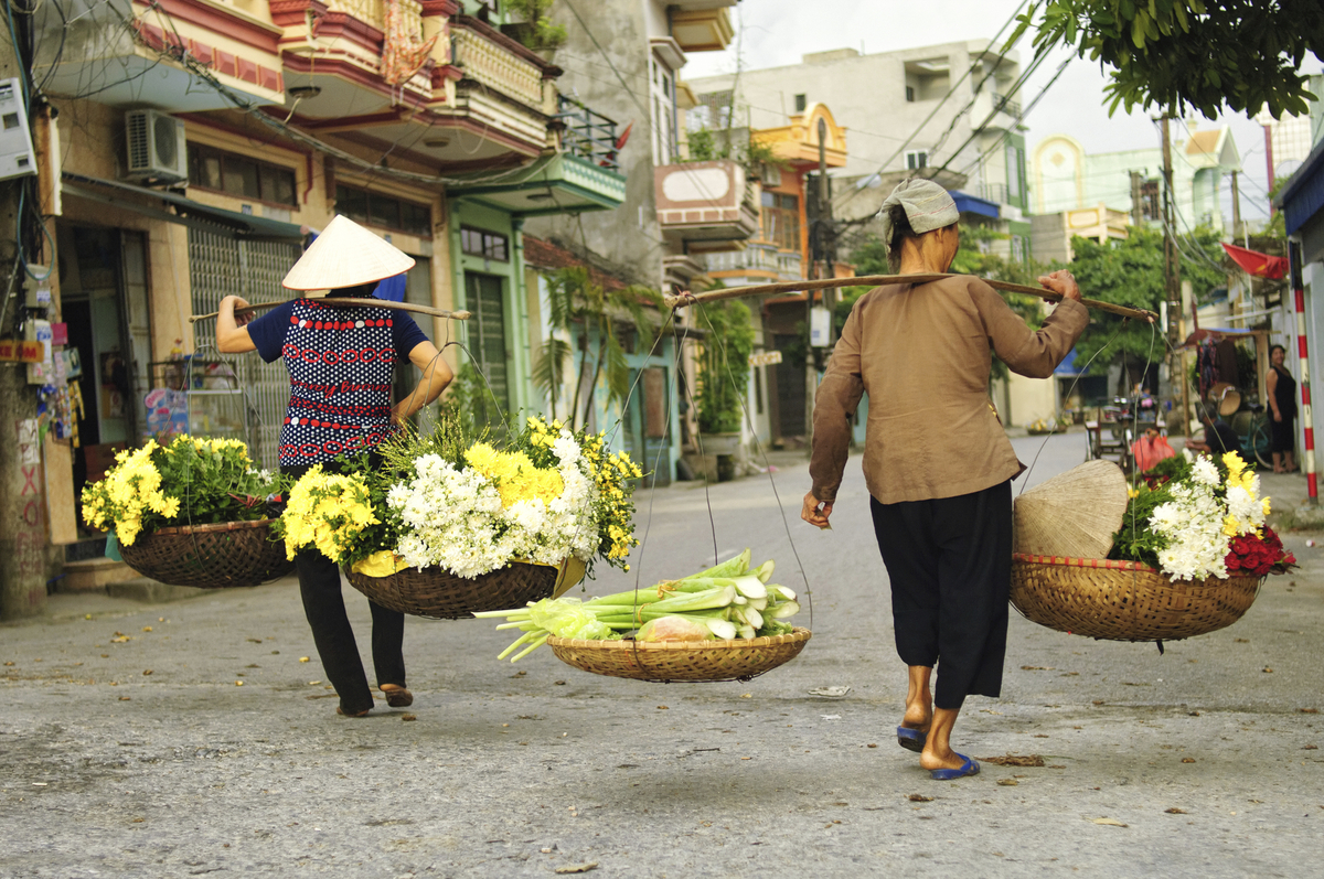 Straßenverkäufer in Vietnam - © shutterstock_151042781