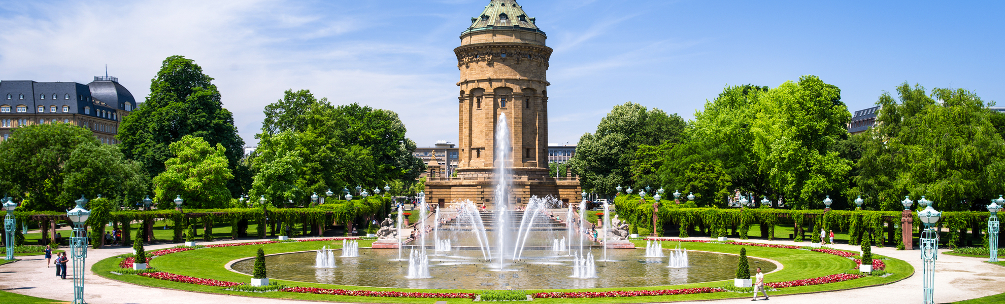 Mannheims Wasserturm - © eyetronic - stock.adobe.com