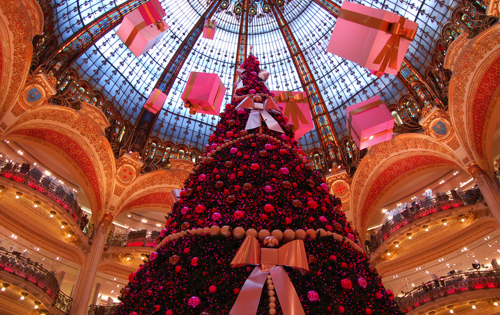 weihnachtliche Galeries Lafayette - © Picture Partners - stock.adobe.com