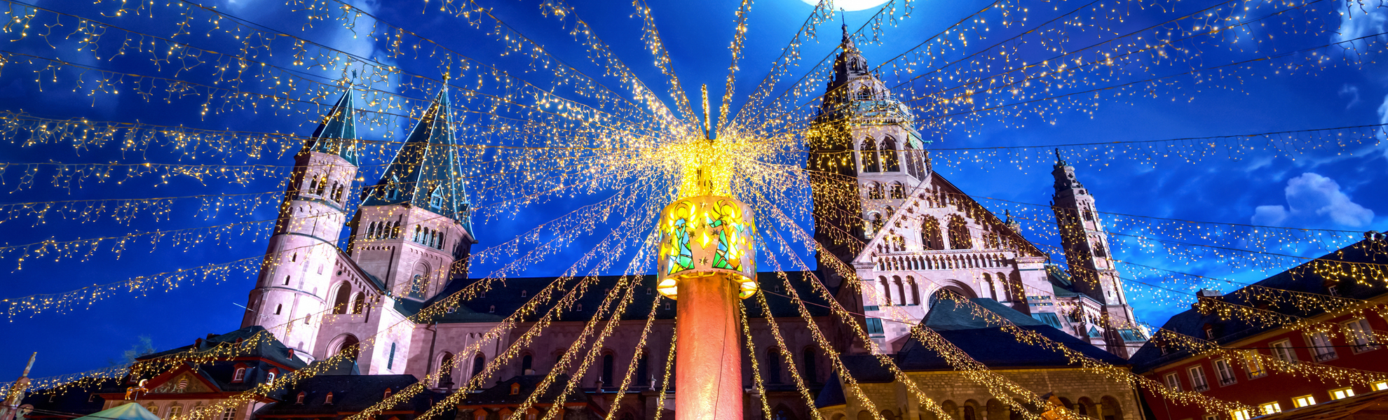 Weihnachtsmarkt Mainz  - © Sina Ettmer - stock.adobe.com