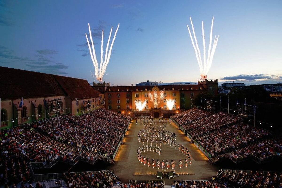 © Basel Tattoo