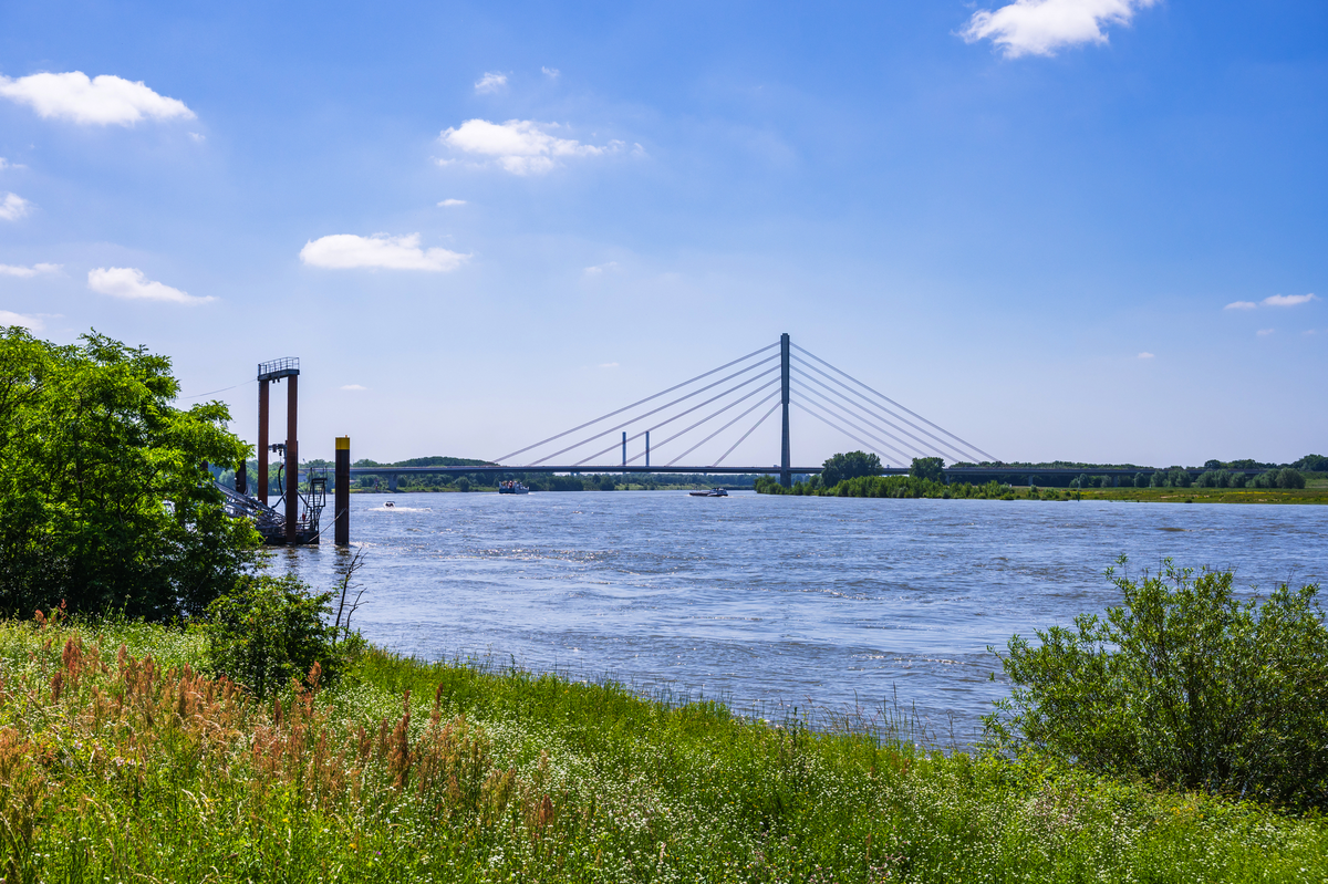 Niederrheinbrücke bei Wesel - © MCM - stock.adobe.com