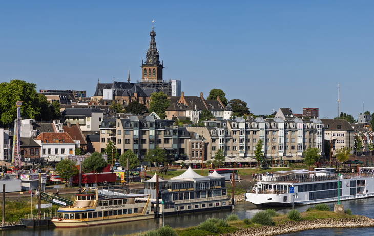 Nijmegen mit St.-Stephans-Kirche - © PixelBiss - stock.adobe.com