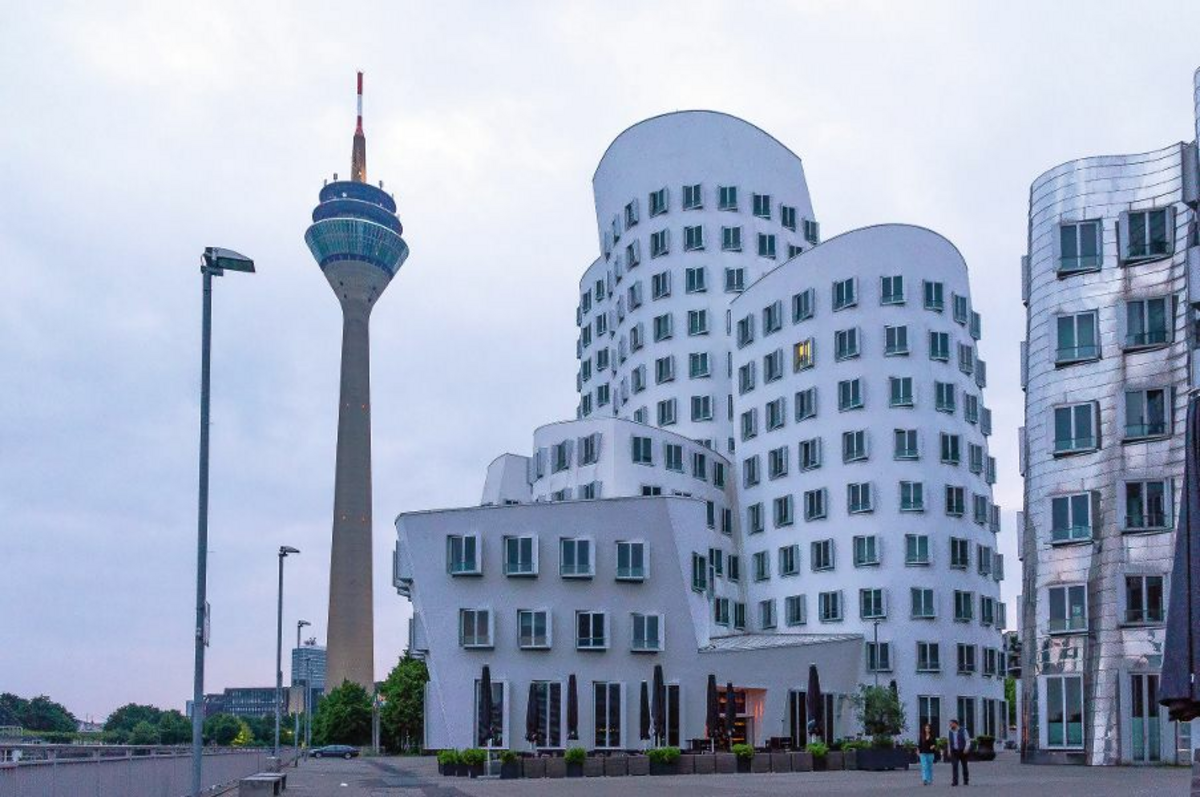 Medienhafen Düsseldorf (Gehry-Bauten)