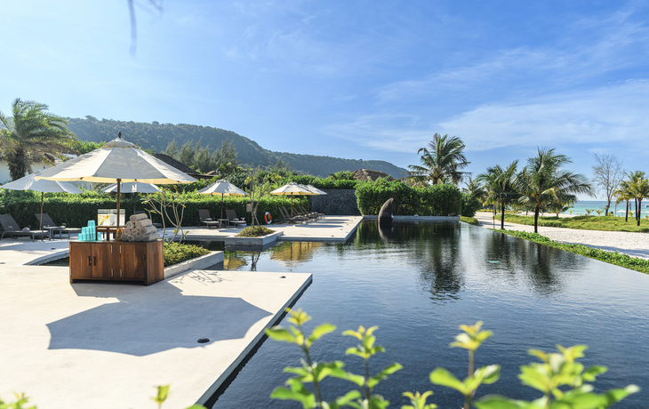 Royal Sands, Pool