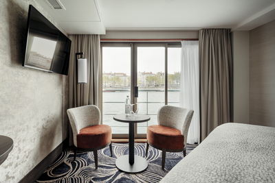 Junior Suite Mitteldeck (ca.19 m²) mit franz. Balkon Kabine Junior Suite des Mitteldecks auf dem Flusskreuzfahrtschiff